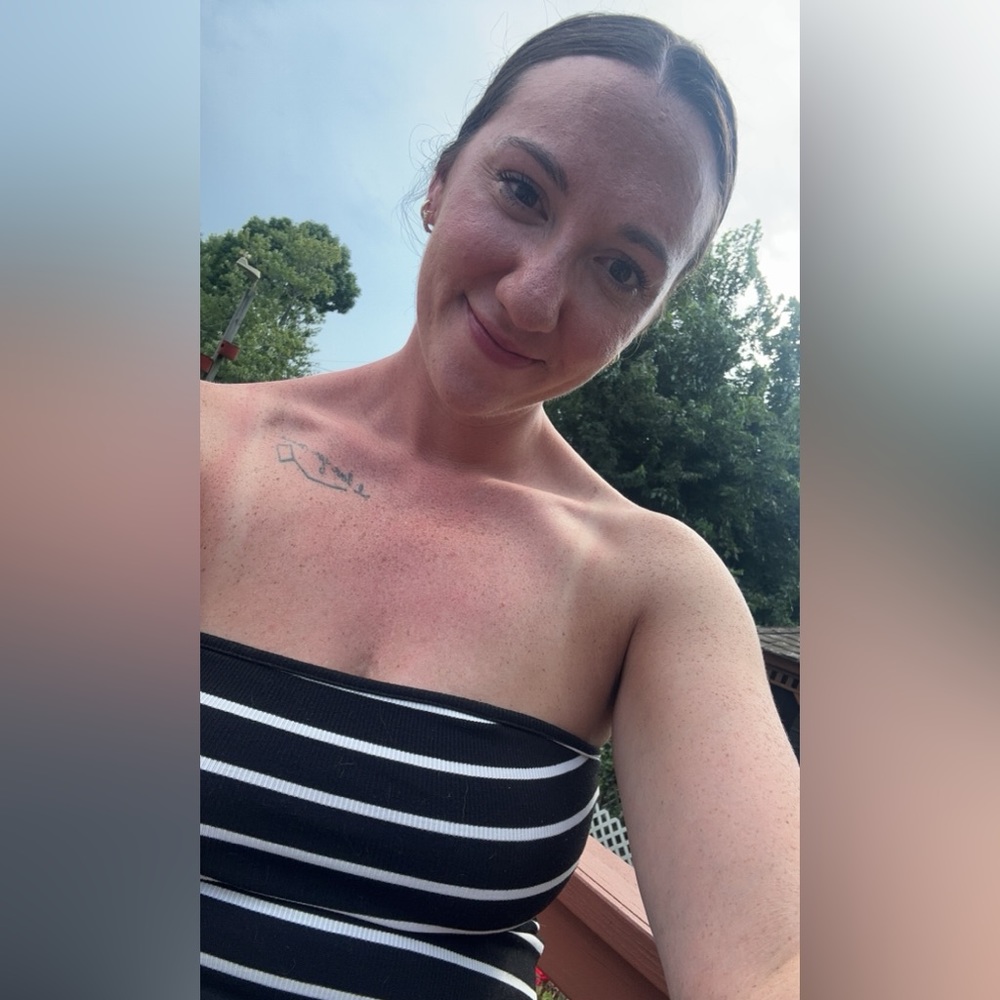 Meet your Posher, Danielle